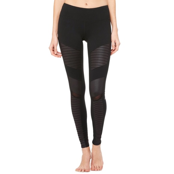 ALO Yoga Pants - Alo Moto Legging